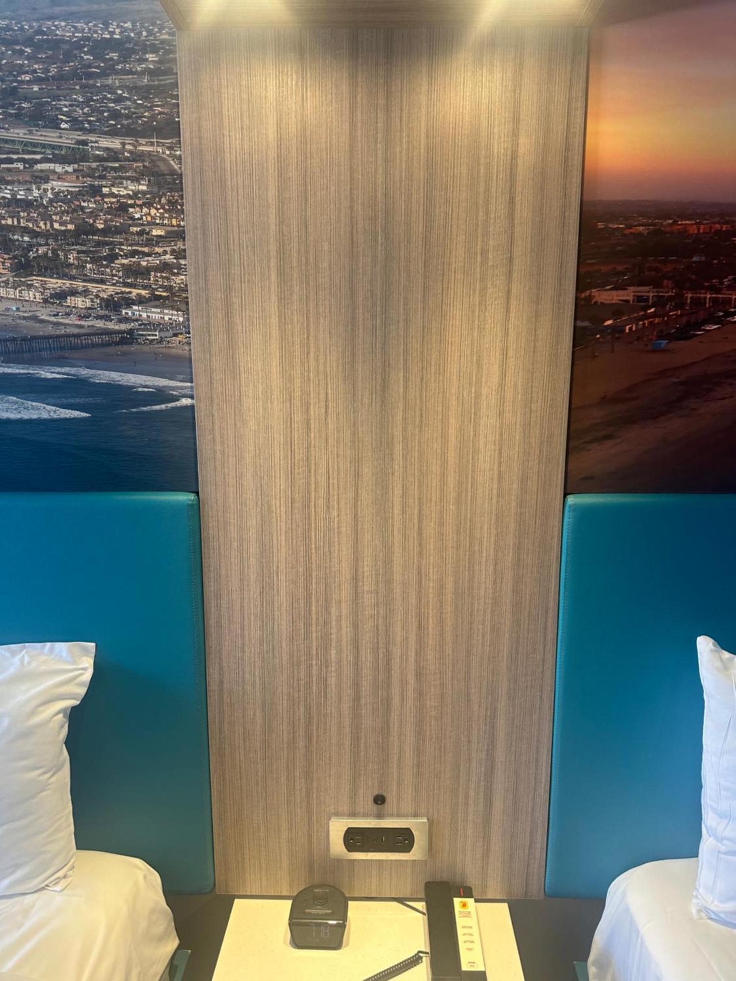 Super 8 By Wyndham Oceanside Downtown Hotel Luaran gambar